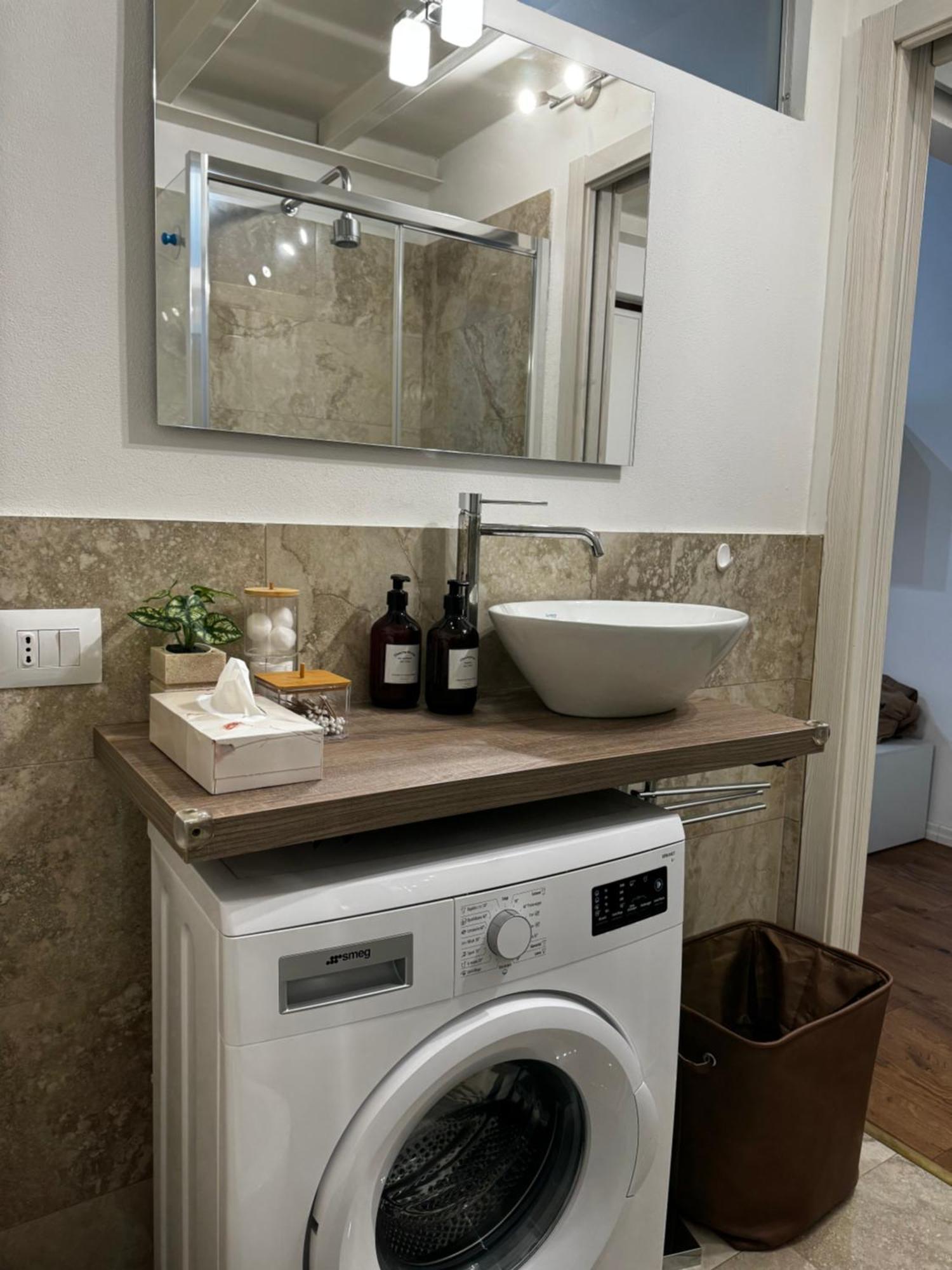 Apartmán Regina Milano In Corso Lodi - Sky Tv, Wifi E Breakfast Box Exteriér fotografie