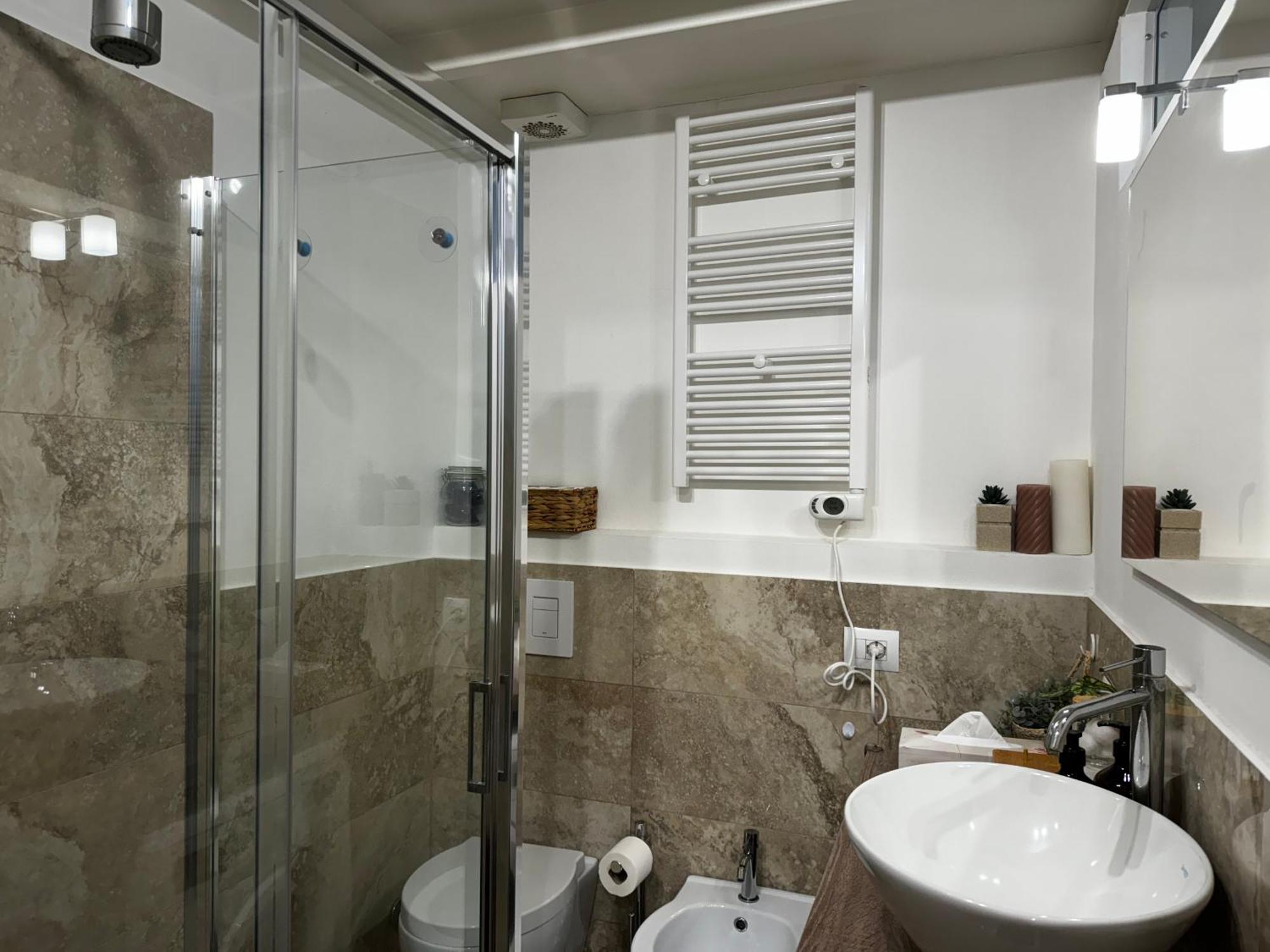Apartmán Regina Milano In Corso Lodi - Sky Tv, Wifi E Breakfast Box Exteriér fotografie